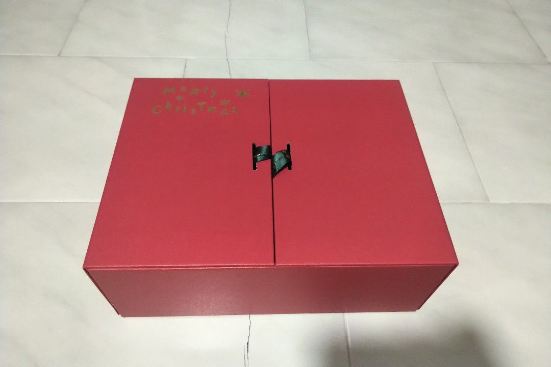 FREE Gift Boxes, Hobbies & Toys, Stationery & Craft, Occasions & Party