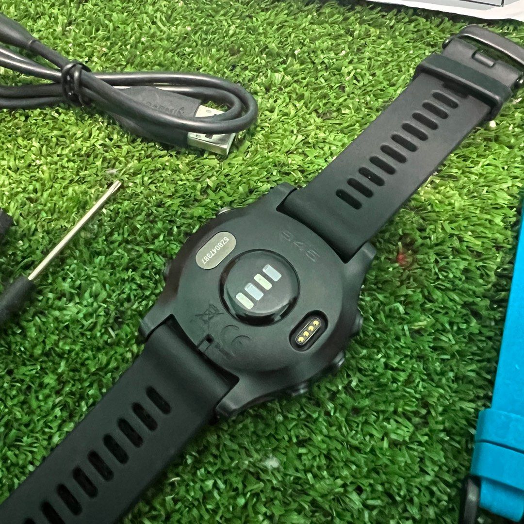 Garmin Forerunner 945, Mobile Phones & Gadgets, Wearables & Smart