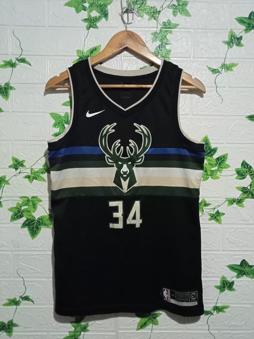giannis antetokounmpo nike apparel