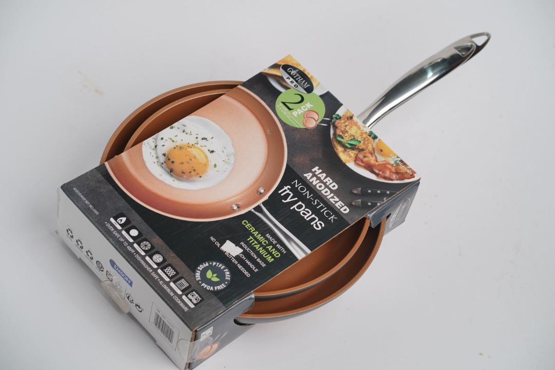 Gotham Steel Hard Anodized No Oil/Butter Needed frying Pan, Furniture