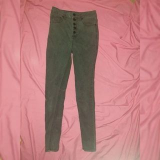 High waist button up skinny leg jeans size 6