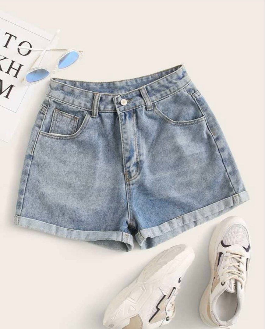 White shorts online h and m