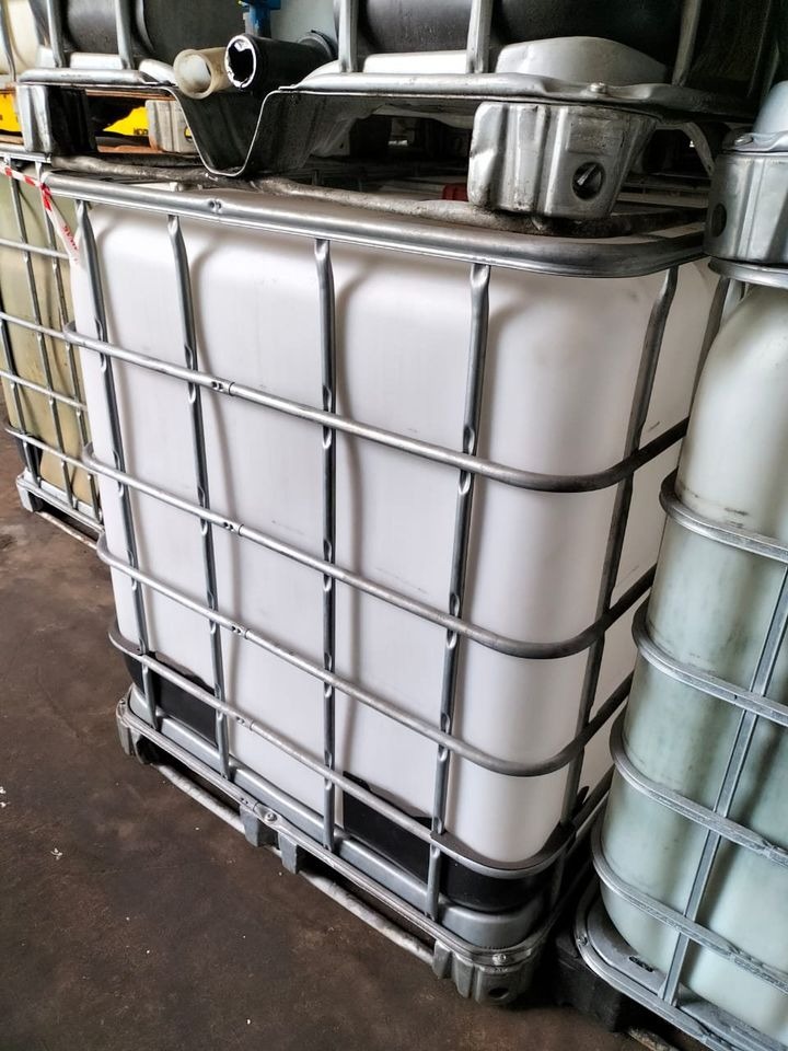 IBC TANK (USED) 1000 Liters with steel palate, Furniture & Home Living