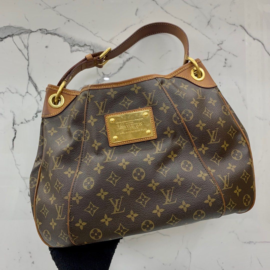 Louis Vuitton Monogram Ellipse PM, Women's Fashion, Bags & Wallets,  Cross-body Bags on Carousell