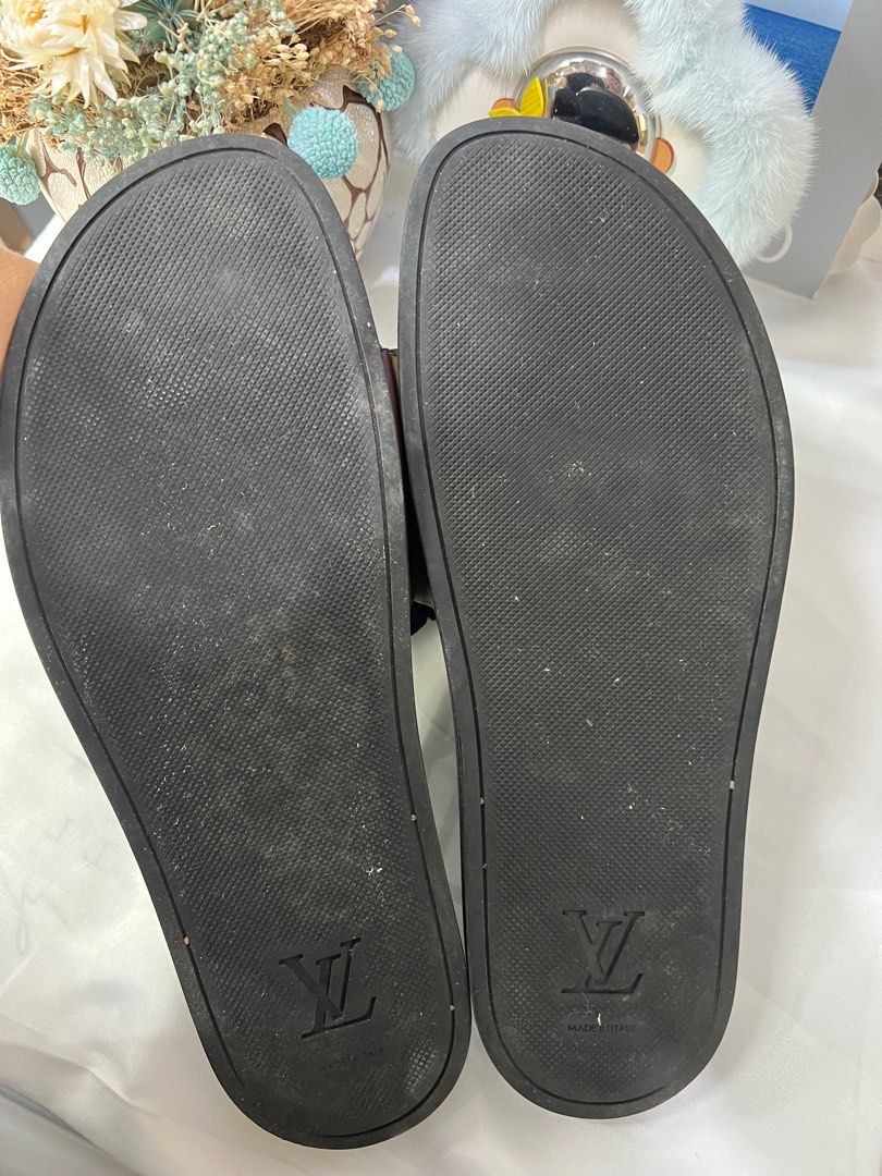 bngtanislegends on X: so the sandals jin was wearing was louis vuitton's  iridescent prism monogram slides that cost $720 dollars that costs 34,  772.76 in philippine peso-  / X