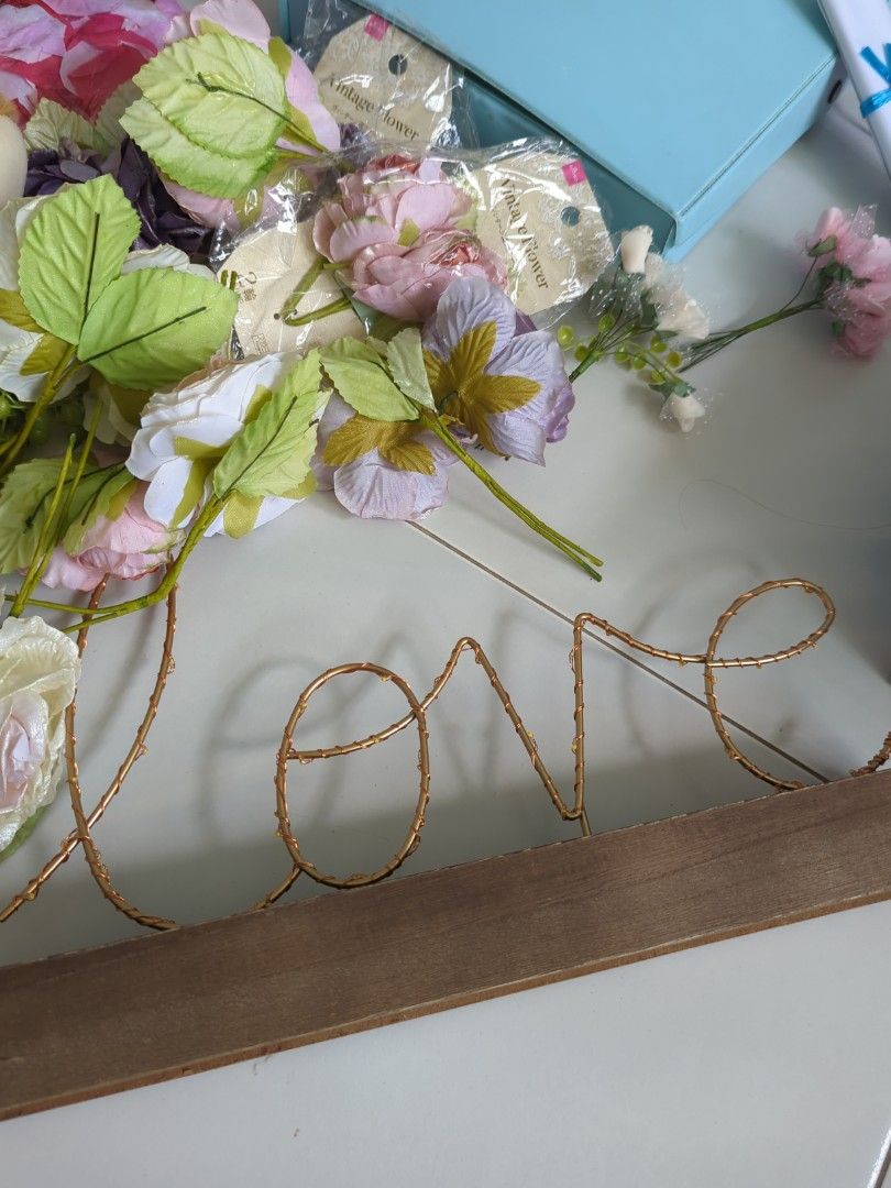 Love Light Stand Wedding Decorations, Everything Else on Carousell