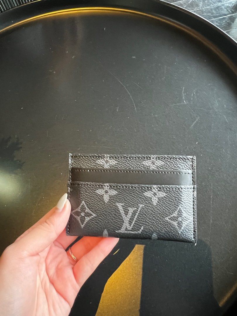 LOUIS VUITTON M62170 MONOGRAM ECLIPSE CARD CASE 217022088, Men's Fashion,  Watches & Accessories, Wallets & Card Holders on Carousell