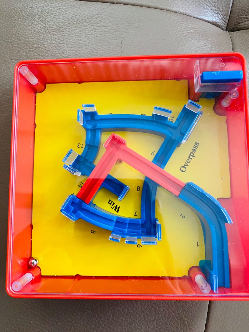maze board, Hobbies & Toys, Toys & Games on Carousell