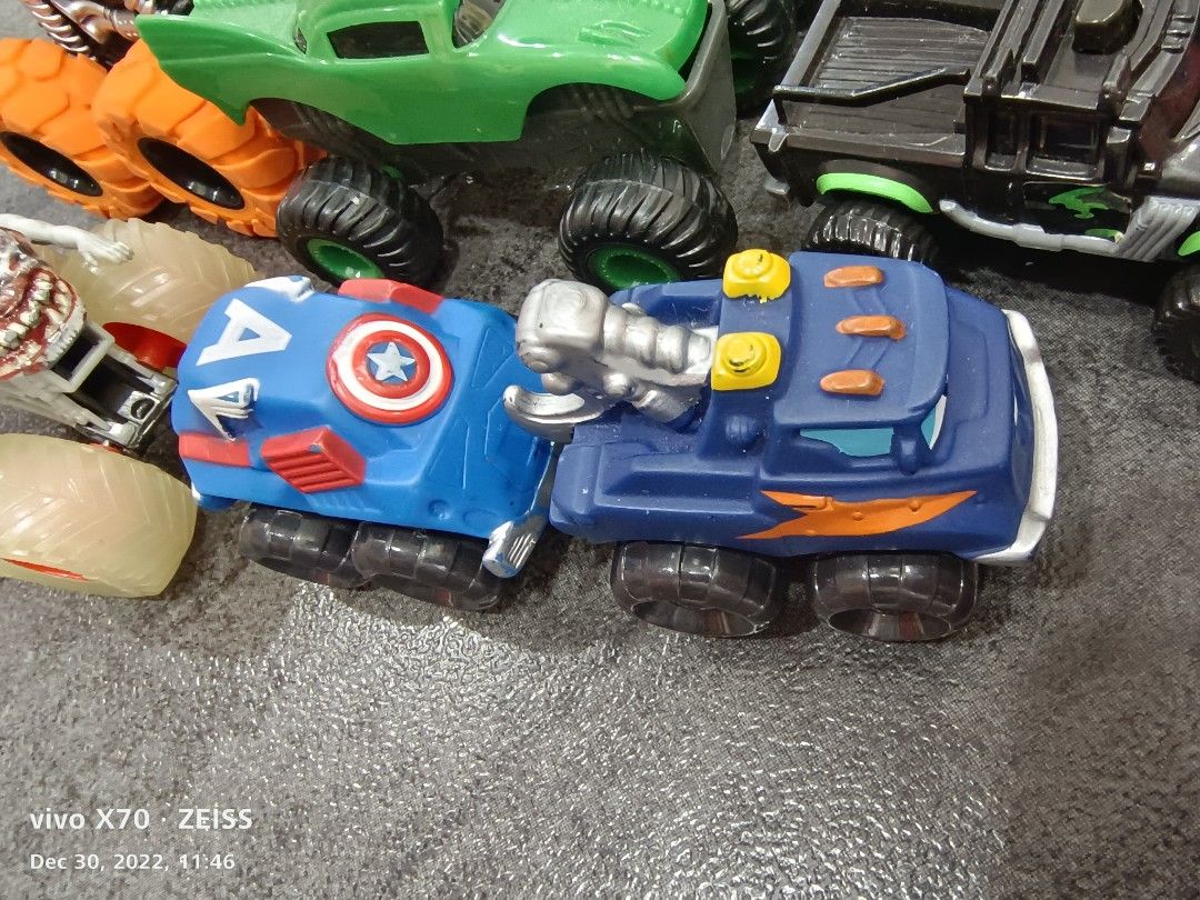 Thomas the train monster truck online