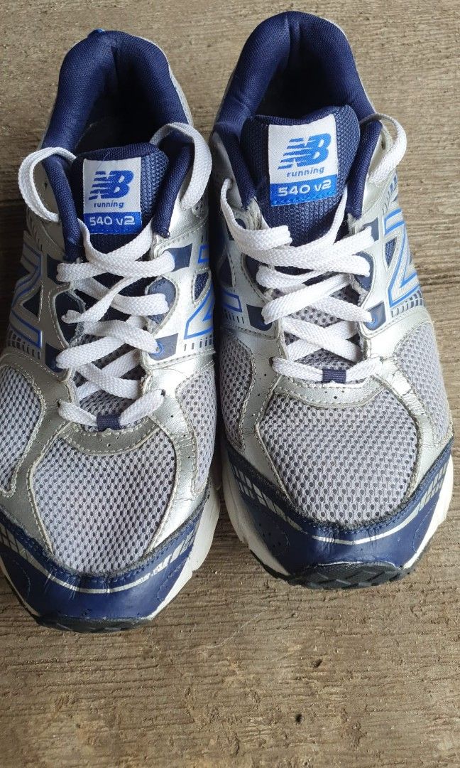 New balance 540 v2 size 43,5 second, Fesyen Pria, Sepatu , Sneakers di ...