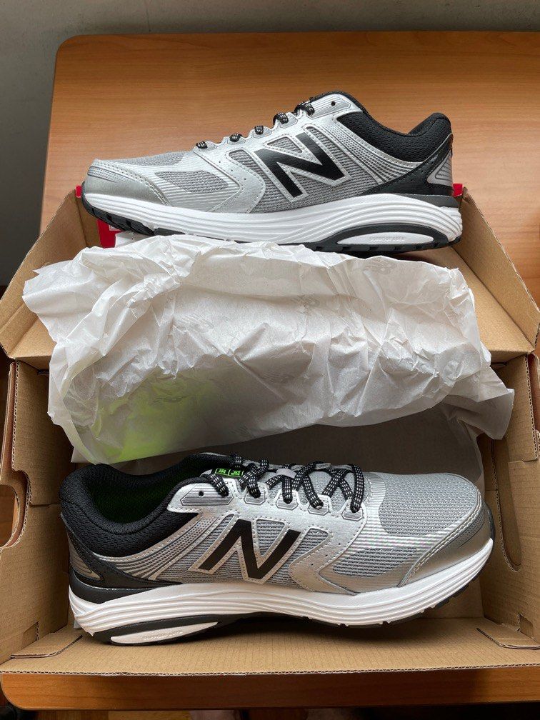 New Balance running shoe (response 1.0), Men's Fashion, Footwear