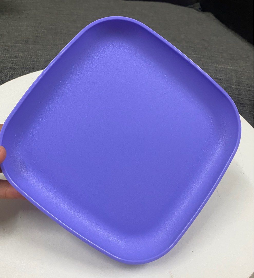 New Tupperware Luncheon Plates, TV & Home Appliances, Kitchen