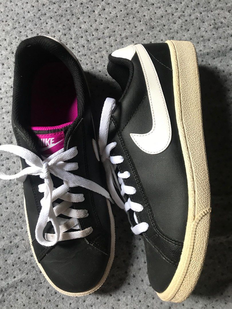 nike court majestic Women #39 s Fashion Footwear Sneakers on Carousell