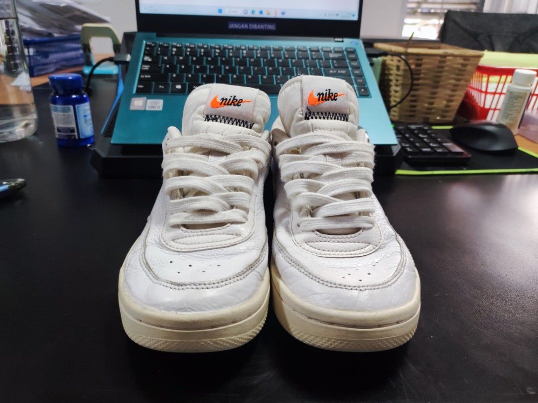 nike court vintage Men s Fashion Men s Footwear Sneakers on Carousell