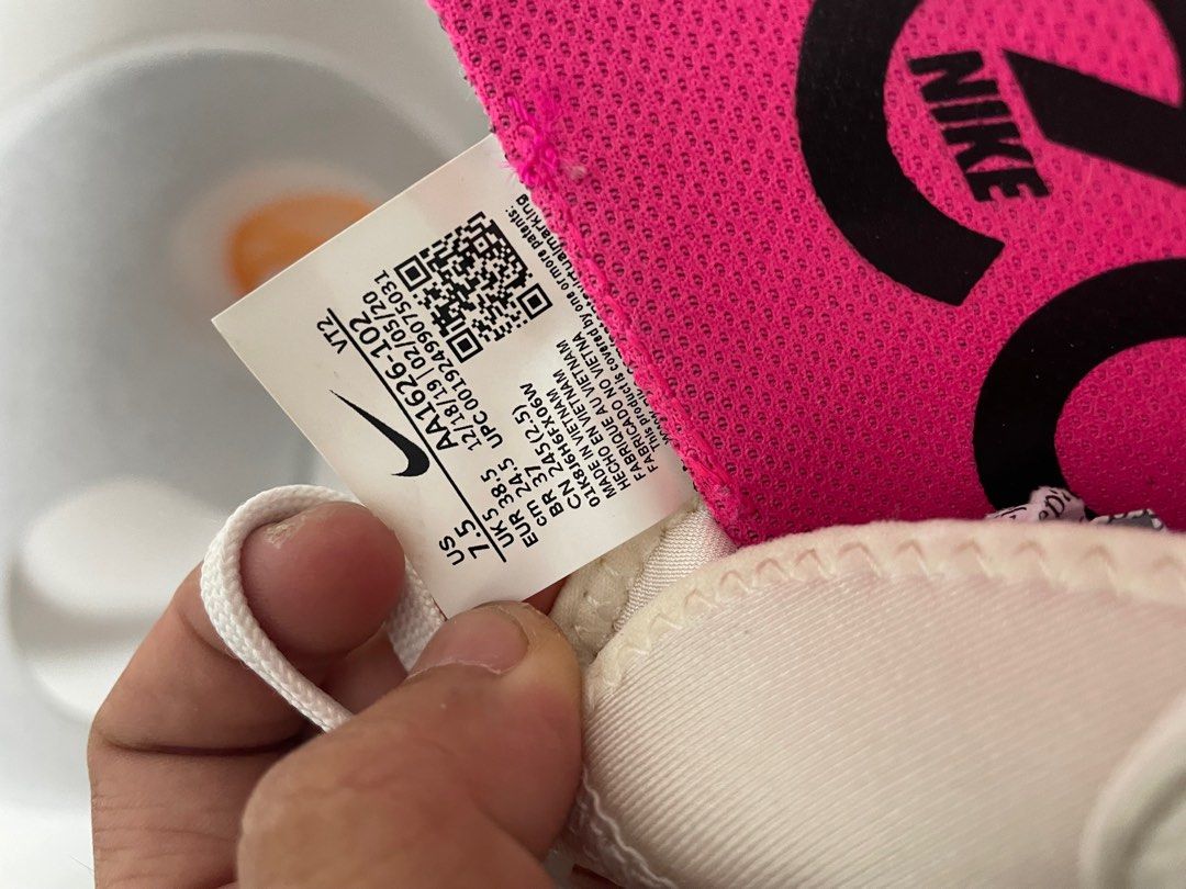 nike legend react women's