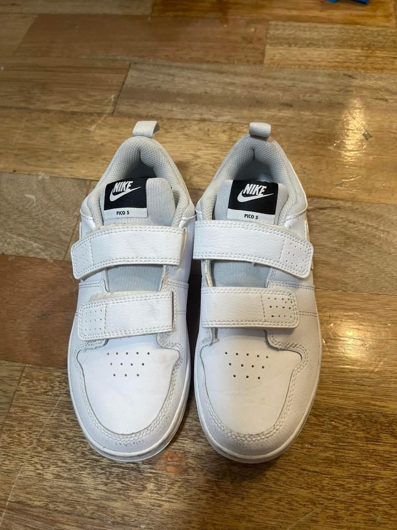 Nike pico 5 size 2y Almost new good condition, Women's Fashion