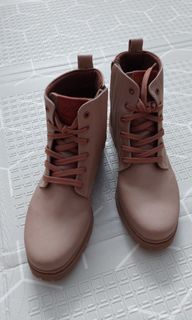 (Kategori: ) berada di . Dikirim oleh ptr_preloved (ID iklan 1206348907, Gambar 1). Deskripsi: .