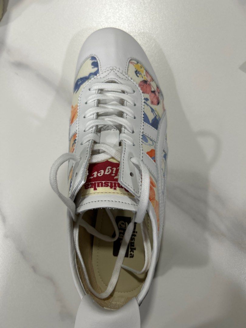 Onitsuka Tiger (Category: Sneakers) located in Singapore. Submitted by ajmjlow (Listing ID 1206473694, Image 1). Description: Brand new from Japan - limited edition.