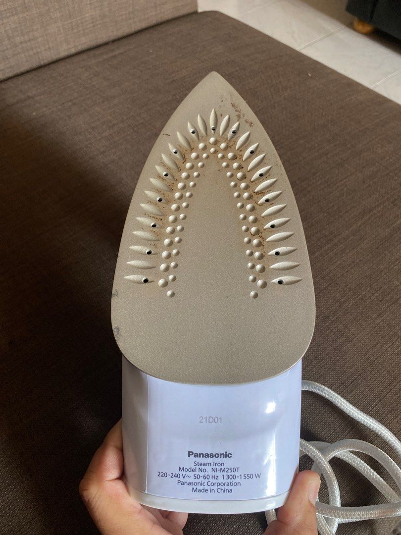 Panasonic steam iron, Furniture & Home Living, Cleaning & Homecare