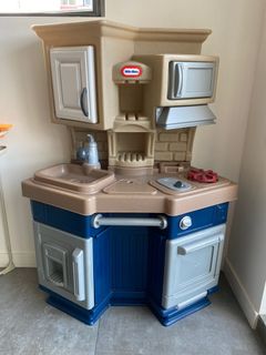 (Category: ) located in . Submitted by FamiLEE (Listing ID 1206320171, Image 1). Description: .