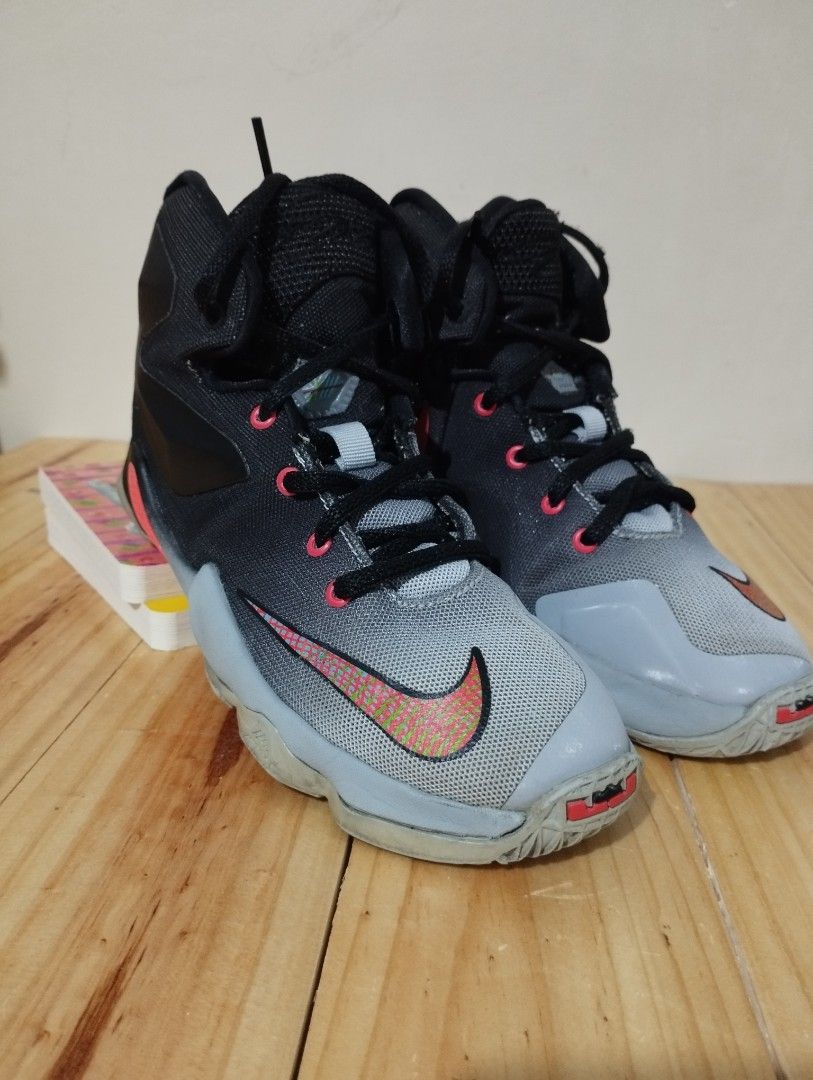 Lebron 13 hotsell youth