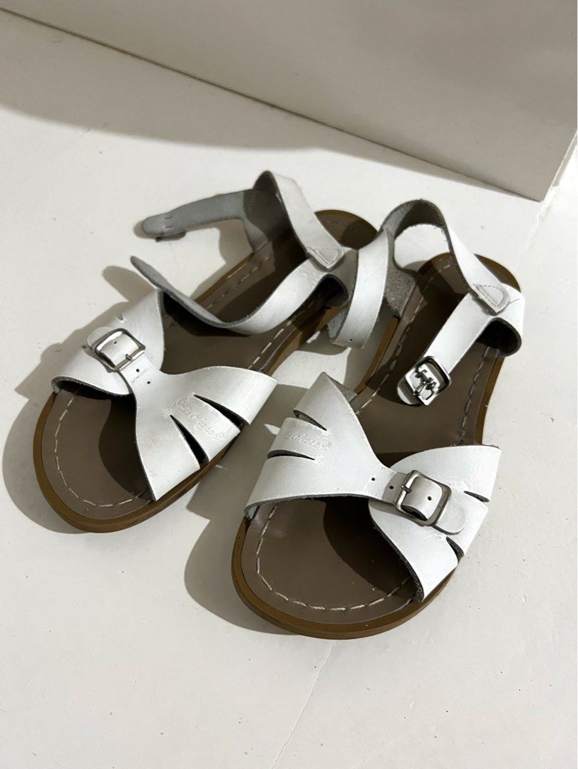 Salt Water sandals, Women's Fashion, Footwear, Flats & Sandals on Carousell