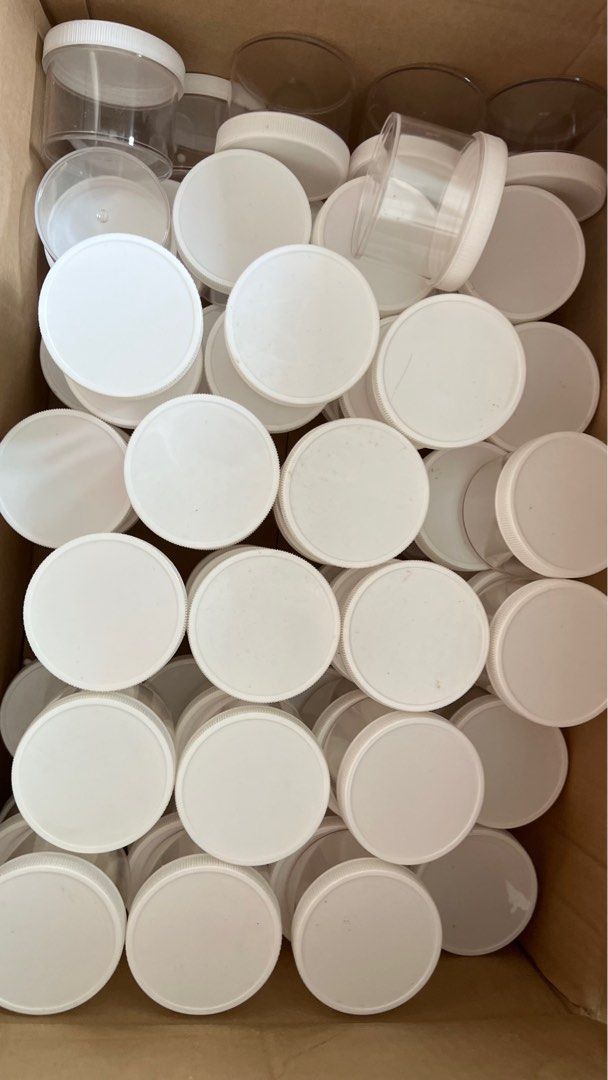 Screw cap containers for body scrub, crafts and more, Hobbies & Toys