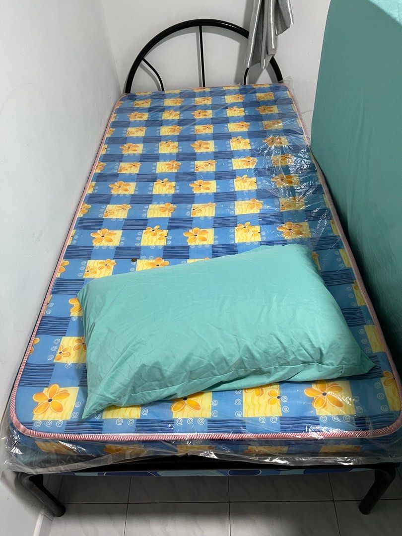 Single bed frame and mattress, Furniture & Home Living, Furniture, Bed