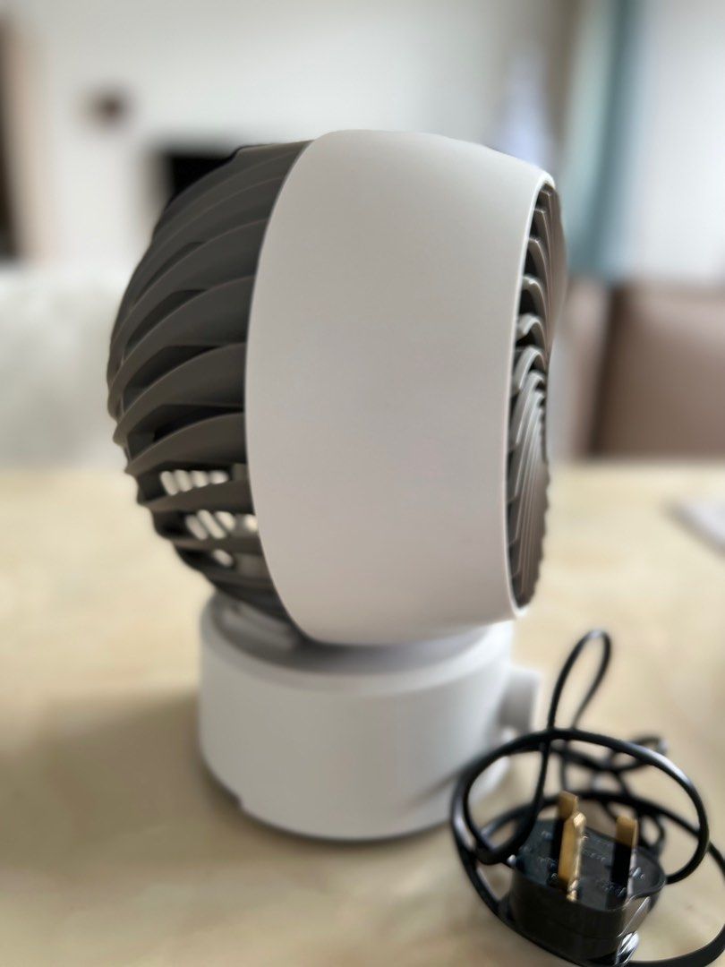 Soundtech Fan, Furniture & Home Living, Lighting & Fans, Fans on Carousell