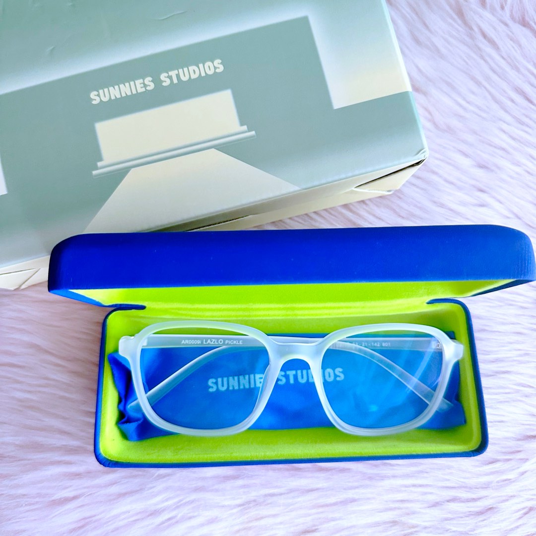 Sunnies specs, Women's Fashion, Watches & Accessories, Sunglasses