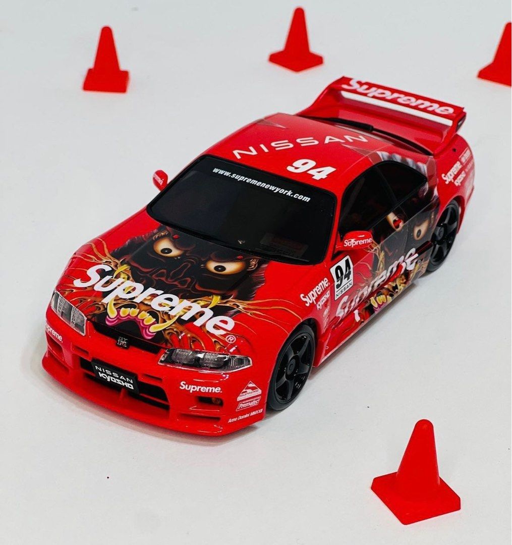 Supreme Kyosho Nissan Skyline Nismo R33 - ホビーラジコン