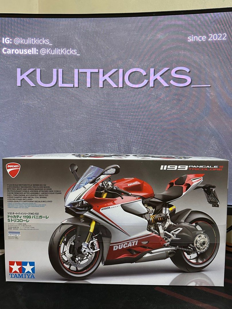 TAMIYA 1/12 DUCATI PANIGALE & SUPERLEGGERA (Category: Vehicle & Diecast Models) located in Quezon City. Submitted by KulitKicks_ (Listing ID 1206360323, Image 3). Description: FOR SALE AS SET❗❗3,500 PESOS VERY STEAL❗❗SLIGHT NEGO❗ 1,850 PESOS EACH if hindi kukunin as set. check other local stores for current price reference :)) BRAND NEW/SEALED❗(Japan release) TAMIYA 1/12 Scale DUCATI SUPERLEGGERA V4 (₱ 1,850) BRAND NEW/SEALED ❗️(Japan release) TA