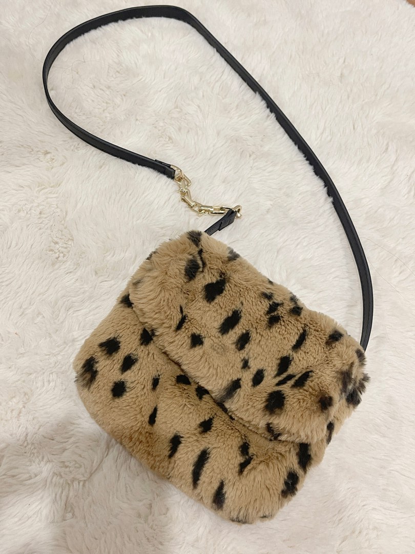Topshop fluffy leopard bag store