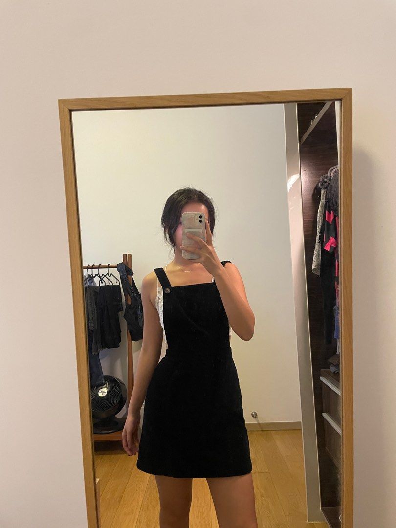 Topshop pinafore black velvet dress Women s Fashion Dresses
