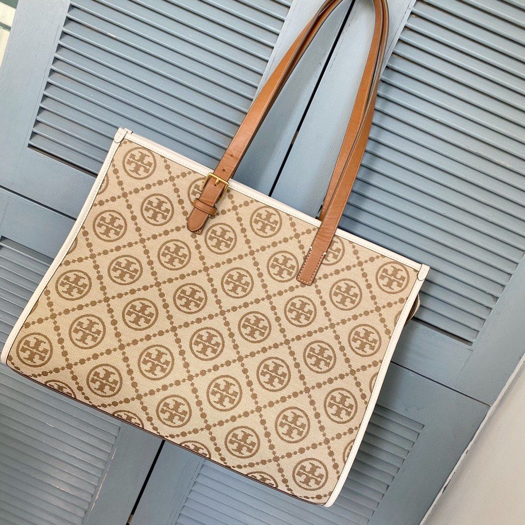 Tory Burch Classic Tote Bag, Women's Fashion, Bags & Wallets, Tote Bags on  Carousell