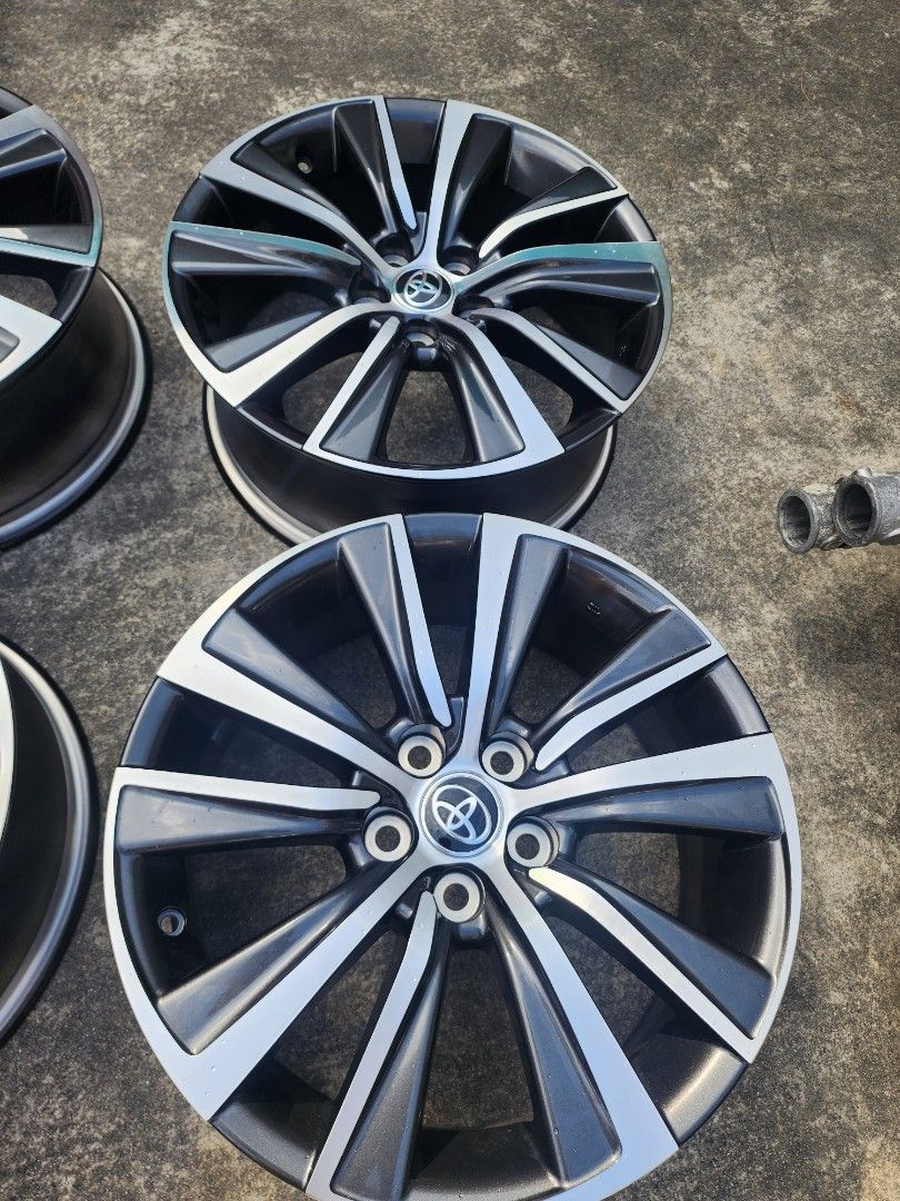 Toyota Original Wheels 18inch, Luxury, Accessories on Carousell