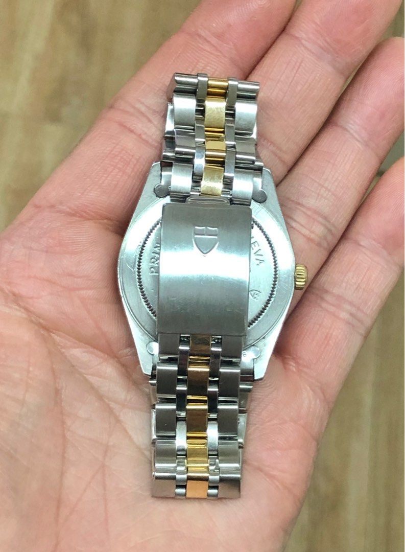 TUDOR 74033 型號 34mm 18K金鋼全自動錶 H 字錶頭 少有灰布紋 鑽石面 狀態超靚淨錶 （分類：其他）位於 Hong Kong。 由 YuengGor 提交（商品編號 1206436186，圖片 3）。簡介： 。