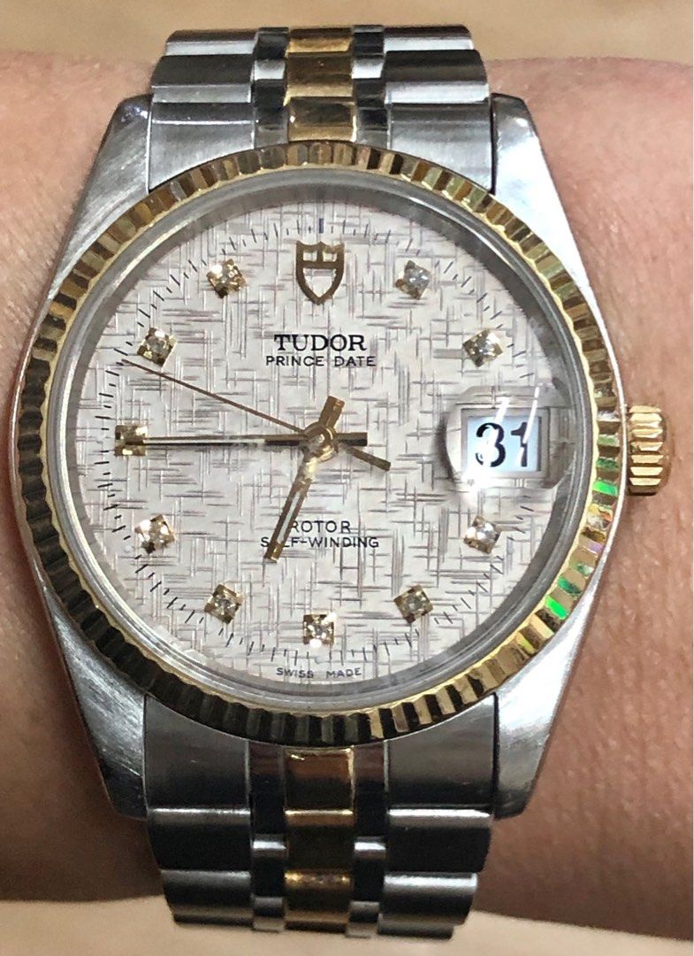 TUDOR 74033 型號 34mm 18K金鋼全自動錶 H 字錶頭 少有灰布紋 鑽石面 狀態超靚淨錶 （分類：其他）位於 Hong Kong。 由 YuengGor 提交（商品編號 1206436186，圖片 1）。簡介： 。