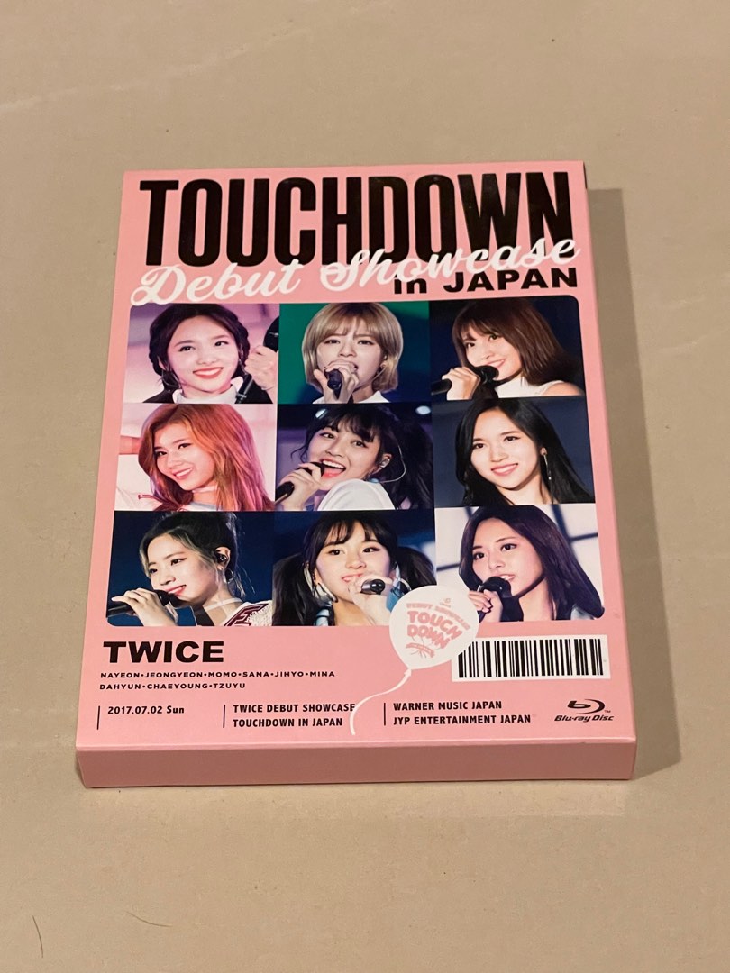 TWICE DEBUT SHOWCASE Touchdown in JAPAN (ONCE JAPAN