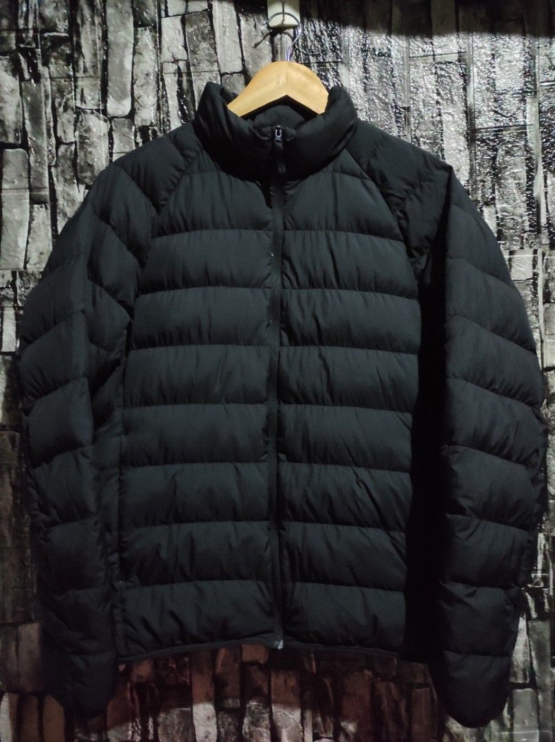 Uniqlo Ultra Light Down Puffer Jacket, Men's Fashion, Coats, Jackets and Outerwear on Carousell