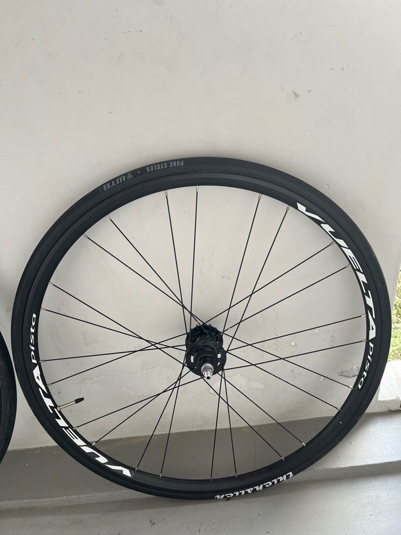 Vuelta corsa crankset on sale