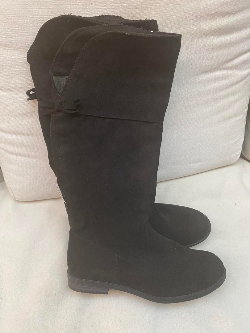 Walking Boots Black Cat & Jack fits 5 to 7 Womens not Sorel, Merrell, UGG, Cat and Jack, North