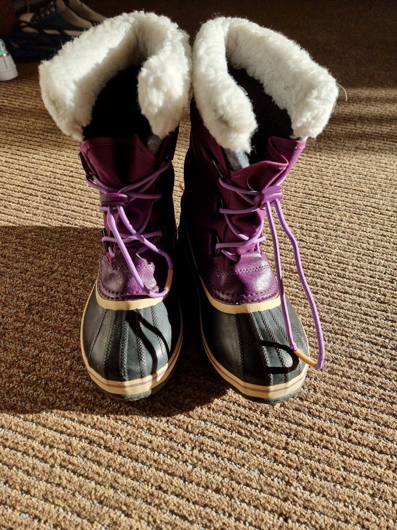 Girls snow boots size best sale 5