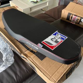 Y15ZR Sniper Sakorn Seat Carbon PROMO