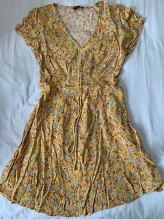 (Category: ) located in . Submitted by gclothes_ (Listing ID 1206369063, Image 1). Description: .