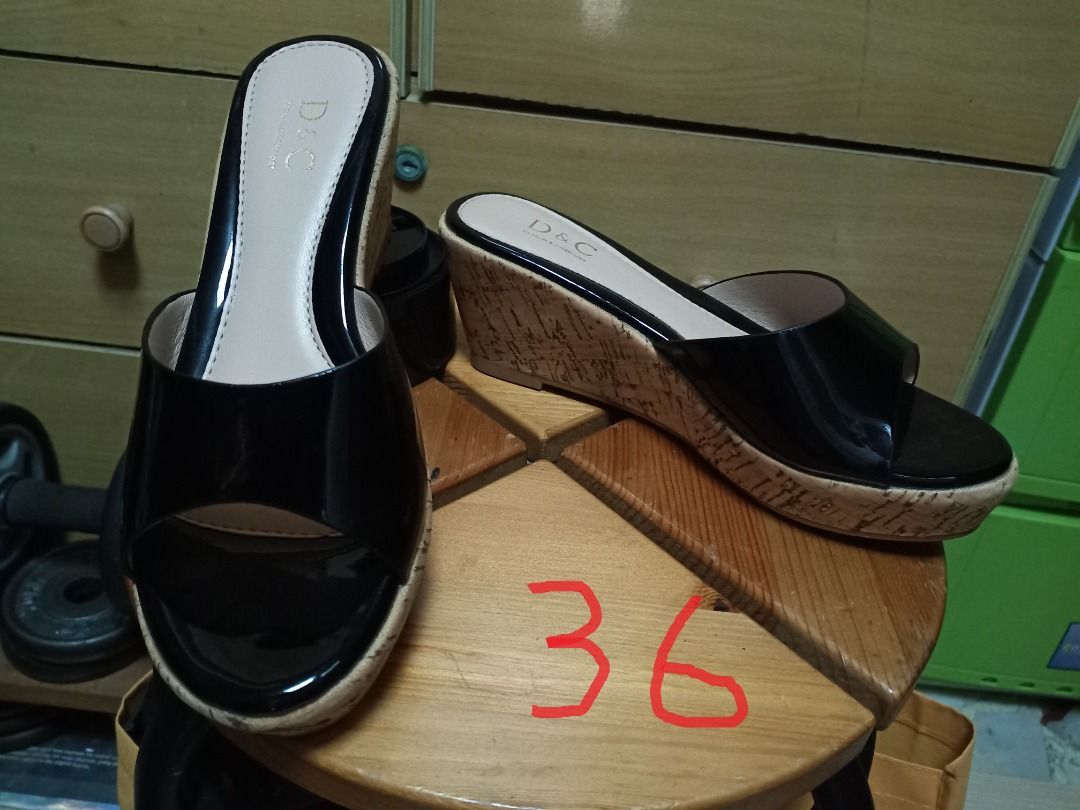 White flat wedges shop