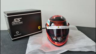 (Category: ) located in . Submitted by f1model-cars-helmets (Listing ID 1206670115, Image 1). Description: .