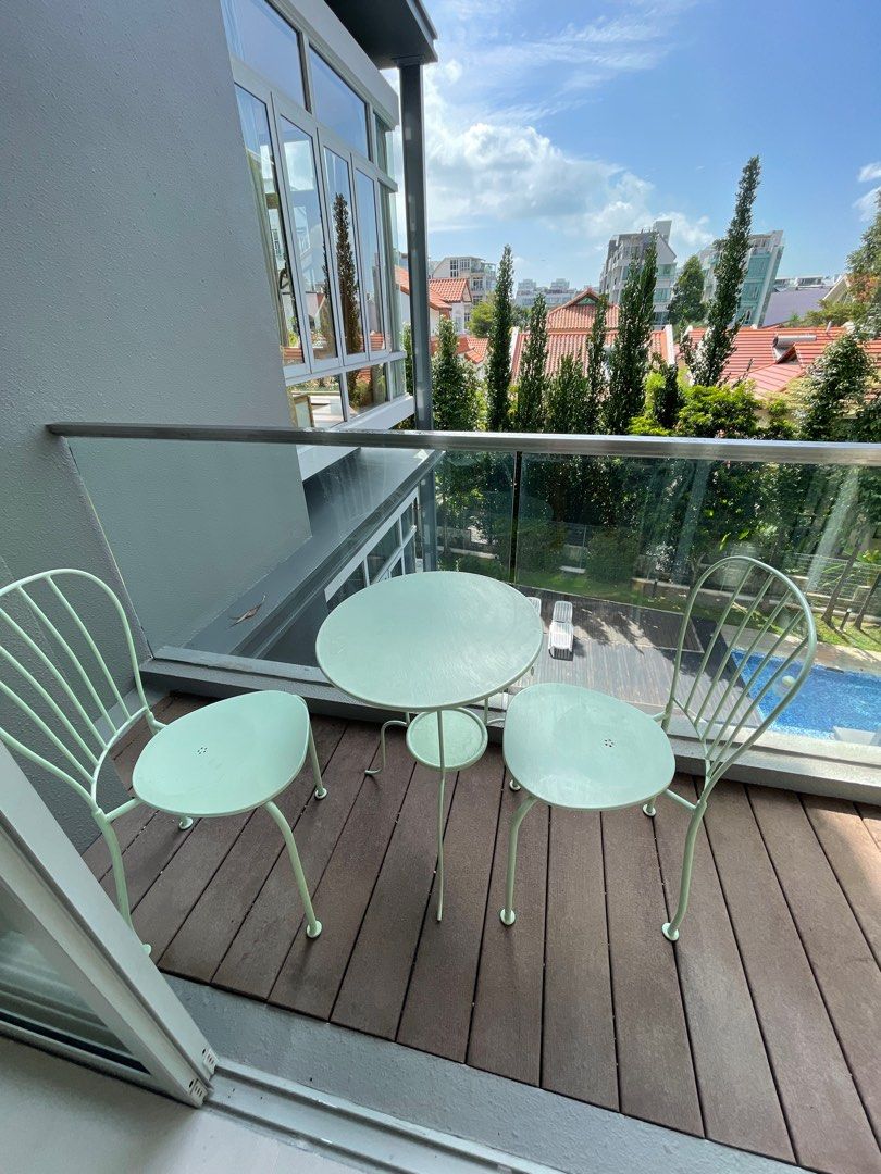 2 Outdoor chairs, Furniture & Home Living, Outdoor Furniture on Carousell