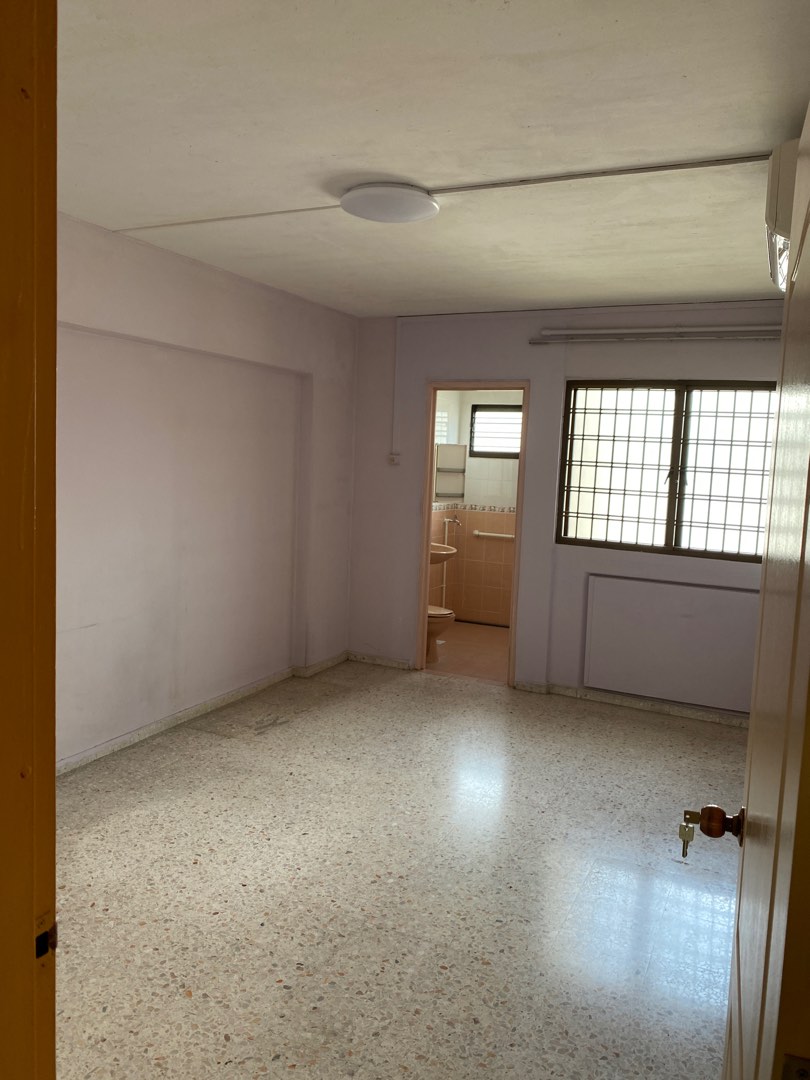 (Category: ) located in . Submitted by liaw73 (Listing ID 1206669268, Image 1). Description: .