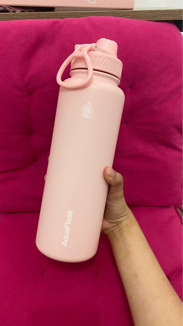 AquaFlask Ballet Pink 40oz BRAND NEW, Furniture & Home Living